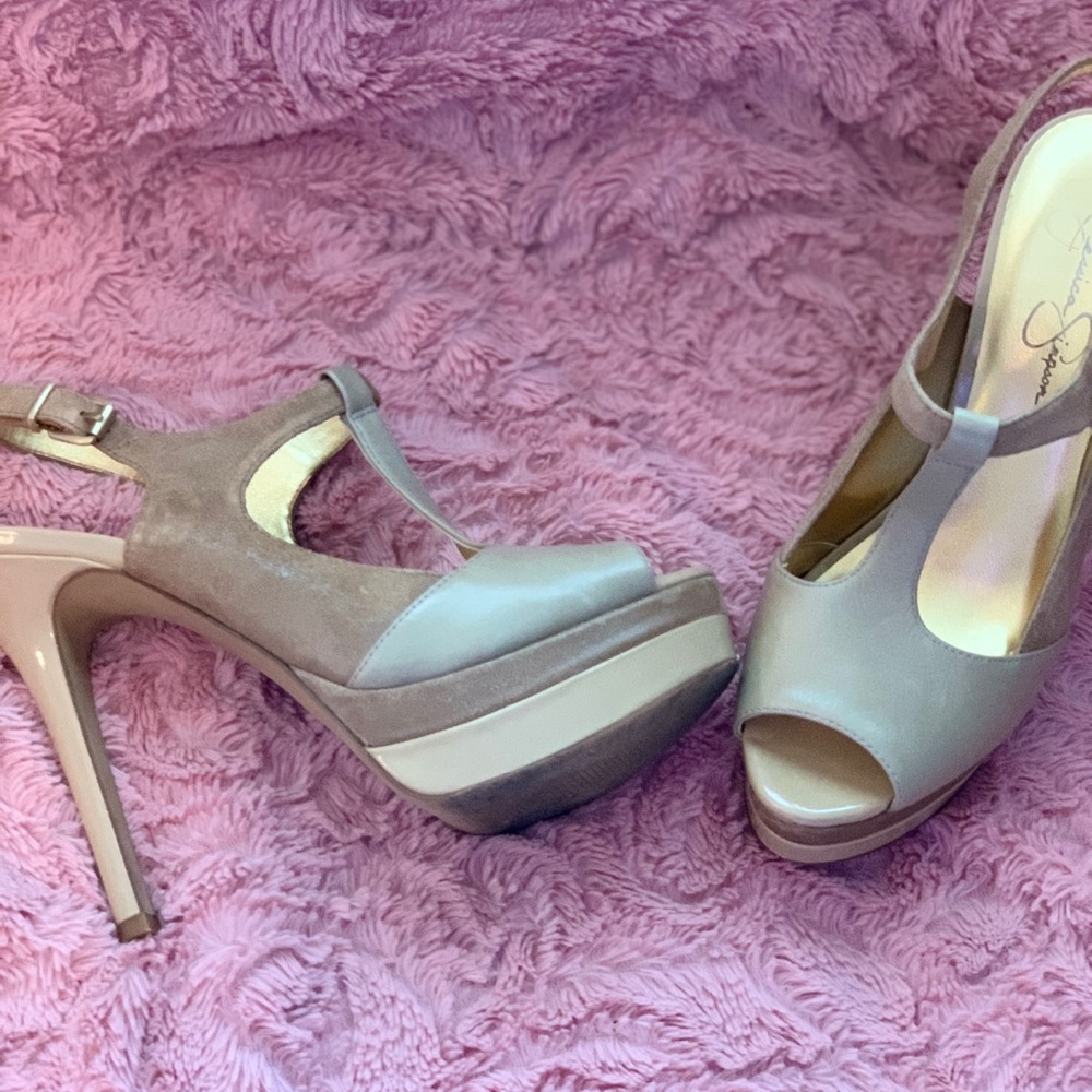 Jessica Simpson Platform Pumps